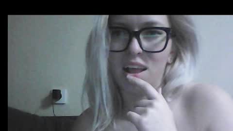 Snapshot of dolce_tempt chatting on February 2026 08:31:02 PM dolce_tempt online show from February 2026 08:31:02 PM