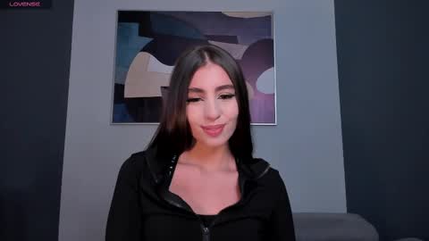 Dolcie  online show from February 2025 11:37:01 PM