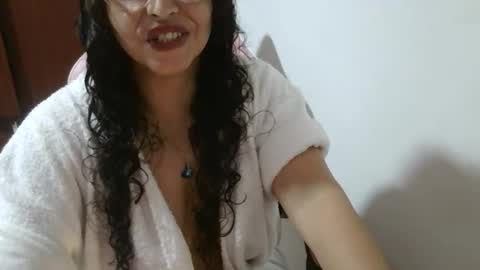 Snapshot of doll78latin chatting on May 2026 12:04:01 AM doll78latin online show from May 2026 12:04:01 AM