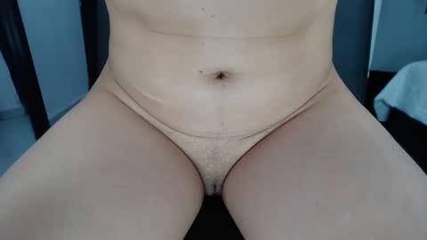 doll_dollys_ online show from February 2025 02:33:02 AM