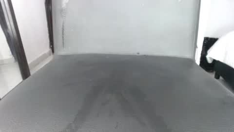 doll_dollys_ online show from February 2025 01:25:02 AM