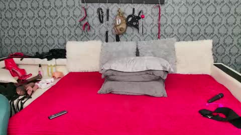 Dolly online show from May 2026 05:14:02 AM