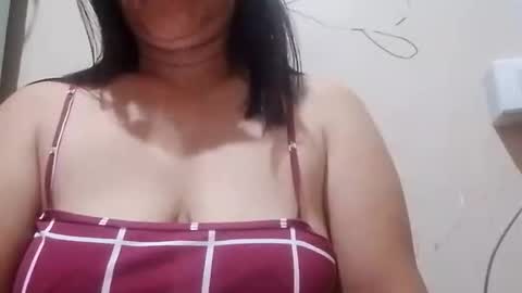 Snapshot of dolly926661 chatting on June 2026 10:54:02 AM dolly926661 online show from June 2026 10:54:02 AM