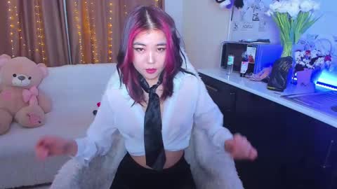 Dollya online show from March 2025 01:47:02 AM