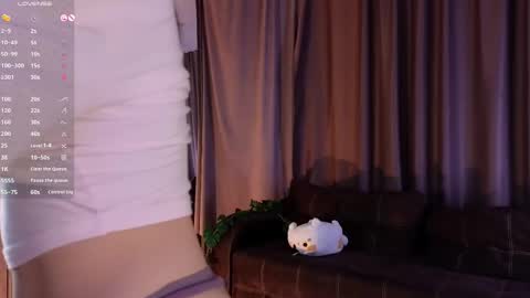 Vikky online show from February 2025 06:37:01 PM