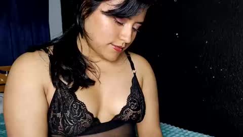 Snapshot of dollywdoll chatting on June 2026 03:19:02 AM dollywdoll online show from June 2026 03:19:02 AM