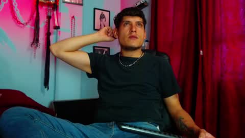 Diego Castell online show from March 2026 02:56:01 PM