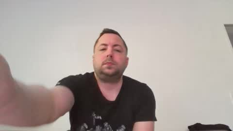 Snapshot of dombio_12 chatting on May 2026 12:11:02 PM dombio_12 online show from May 2026 12:11:02 PM