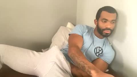 Domi online show from December 2024 08:37:01 PM