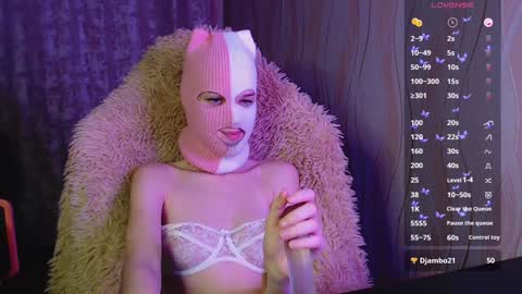 domiiniicana online show from December 2024 01:11:01 AM