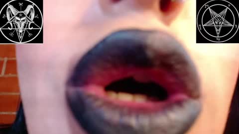 Snapshot of domina_lilith chatting on March 2025 03:13:02 PM Lilith online show from March 2025 03:13:02 PM