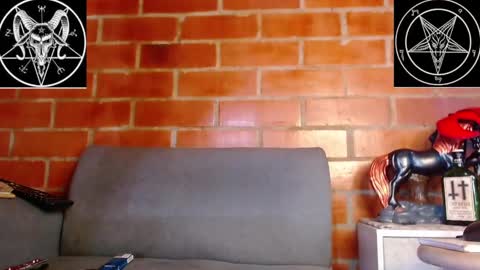 Snapshot of domina_lilith chatting on March 2025 06:16:01 PM Lilith online show from March 2025 06:16:01 PM