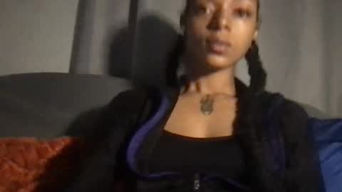 dominaferox online show from April 2026 01:23:02 AM