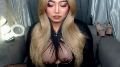 dominant10inchcock online show from November 2025 05:05:02 PM