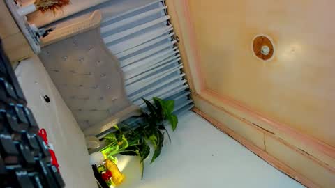 CALL ME BABY BELLA online show from October 2025 10:40:02 PM