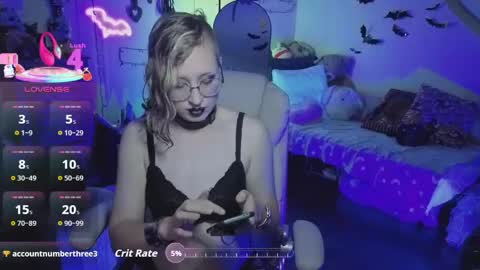 Snapshot of dominantman18064 chatting on May 2026 11:44:02 PM Bigbearnbunnyboy online show from May 2026 11:44:02 PM