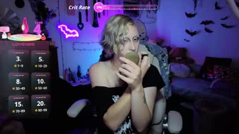 Snapshot of dominantman18064 chatting on July 2026 10:25:02 PM Bigbearnbunnyboy online show from July 2026 10:25:02 PM