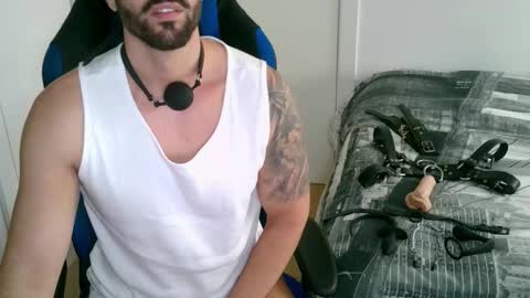 DominatedTitan online show from October 2025 09:30:01 AM