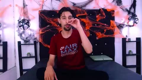 Dominic online show from November 2025 11:23:02 AM