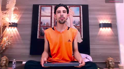 Dominic online show from November 2025 11:32:02 AM