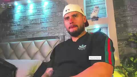 dominic de luca online show from September 2025 03:08:01 AM