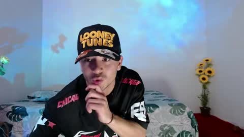Snapshot of dominic_hanks chatting on May 2026 06:10:02 AM DOMINIC AND ANDREW online show from May 2026 06:10:02 AM