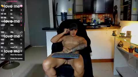 SANTI  independent model online show from October 2025 07:23:02 PM