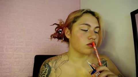 Snapshot of dominic_queen chatting on February 2026 11:24:01 AM online show from February 2026 11:24:01 AM