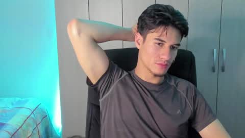 Snapshot of dominic_radccliffe chatting on May 2026 04:54:01 AM Your real love online show from May 2026 04:54:01 AM