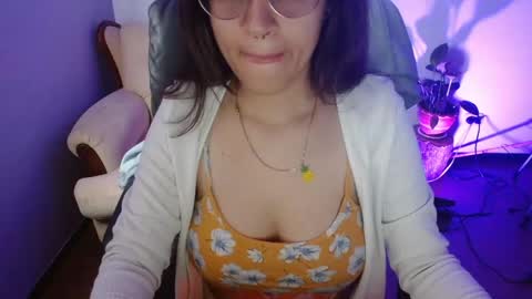   online show from April 2026 07:39:02 PM