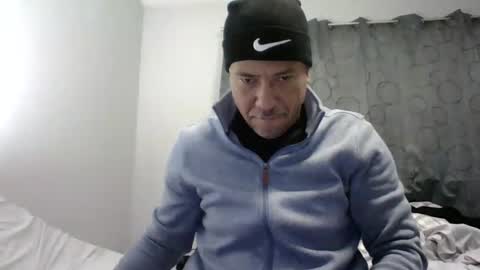 luis online show from February 2025 04:37:01 AM
