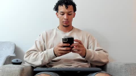 Dominick Star online show from January 2025 04:07:02 AM