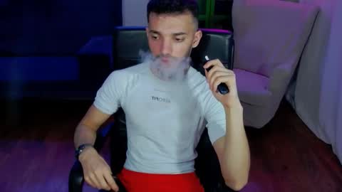 dominicvalente online show from November 2025 10:08:02 PM