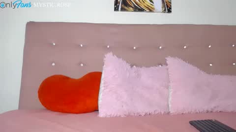   online show from October 2025 12:27:01 AM