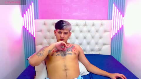 DONA Y CARL online show from December 2024 03:34:02 AM