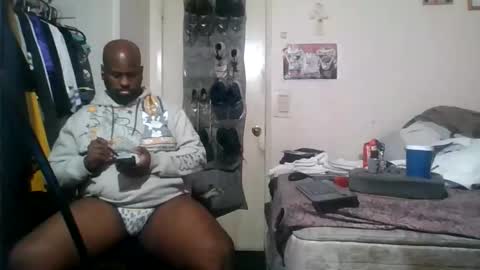 Snapshot of donaldk21 chatting on October 2025 05:51:02 PM HBYAM online show from October 2025 05:51:02 PM