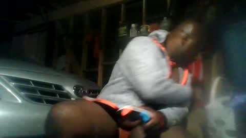 Snapshot of donaldk21 chatting on November 2025 01:00:01 PM HBYAM online show from November 2025 01:00:01 PM