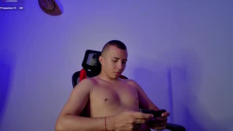 Donat Independent Model online show from December 2024 08:16:02 PM