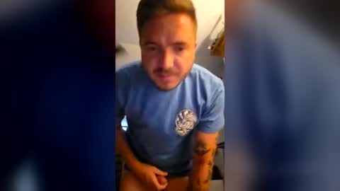 Snapshot of donescobarr chatting on June 2026 04:26:02 AM donescobarr online show from June 2026 04:26:02 AM