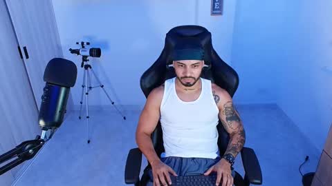 Victor online show from October 2025 05:14:02 PM