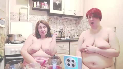 Tatiana 43 curvy sexy body and Joanna redhead 39 years online show from January 2025 10:02:01 PM