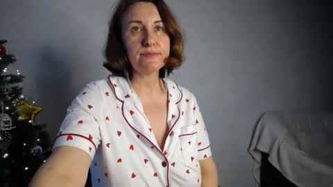 Tatiana 43 curvy sexy body and Joanna redhead 39 years online show from January 2026 05:27:02 PM