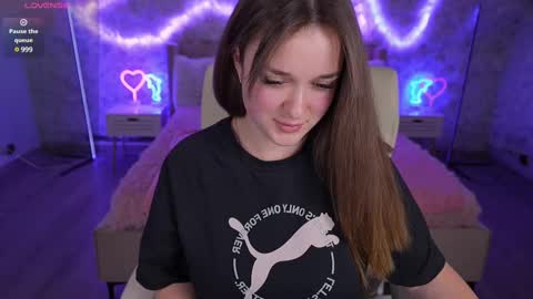 Snapshot of donnalust chatting on March 2025 07:59:02 PM DONNA online show from March 2025 07:59:02 PM