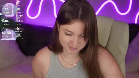 Snapshot of donnalust chatting on October 2025 05:52:01 AM DONNA online show from October 2025 05:52:01 AM