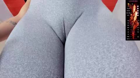 Paula DiazGMT-5 0730 - 1400 online show from September 2025 12:26:01 PM