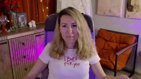 Donna online show from May 2026 06:58:01 PM