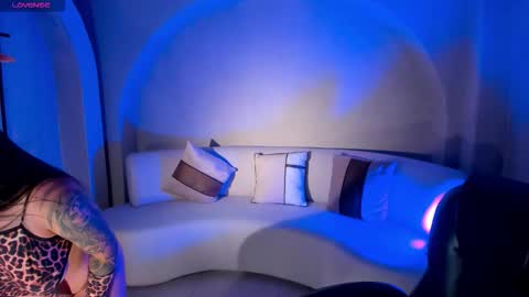  Donna Stonne  online show from September 2025 04:06:02 AM