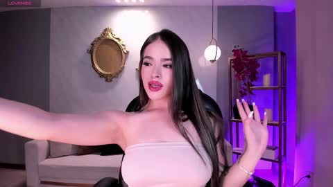  Donna Stonne  online show from October 2025 04:09:02 AM