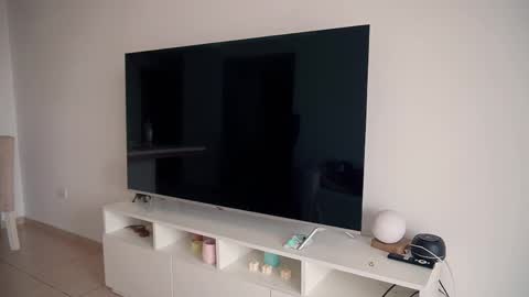 Donatella online show from April 2026 12:06:02 PM