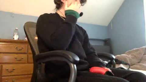 donutking42069 online show from February 2026 02:24:02 PM